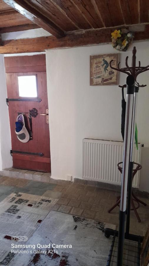 Atelier Spojovaci * Cesky Krumlov