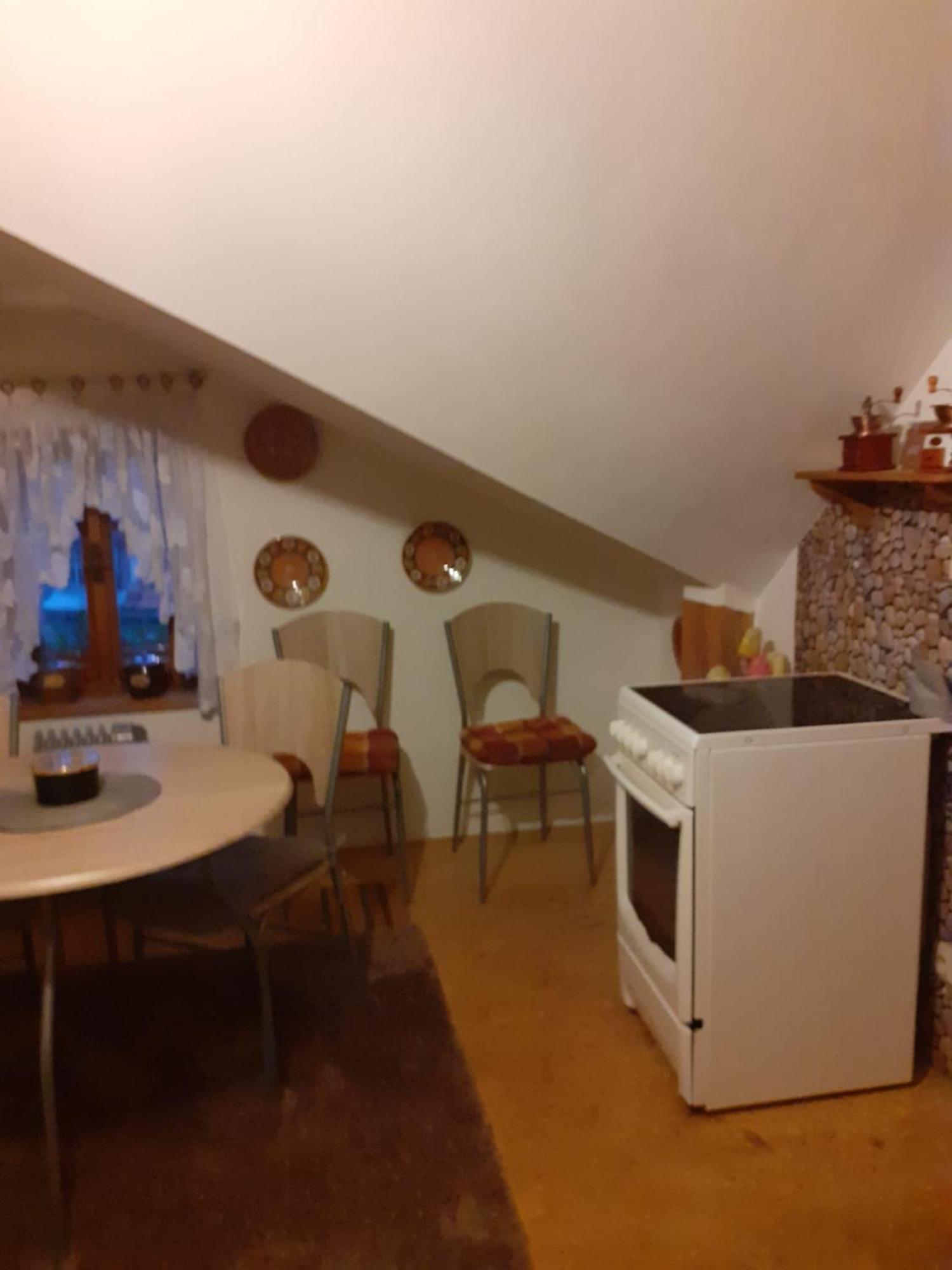 Atelier Spojovaci